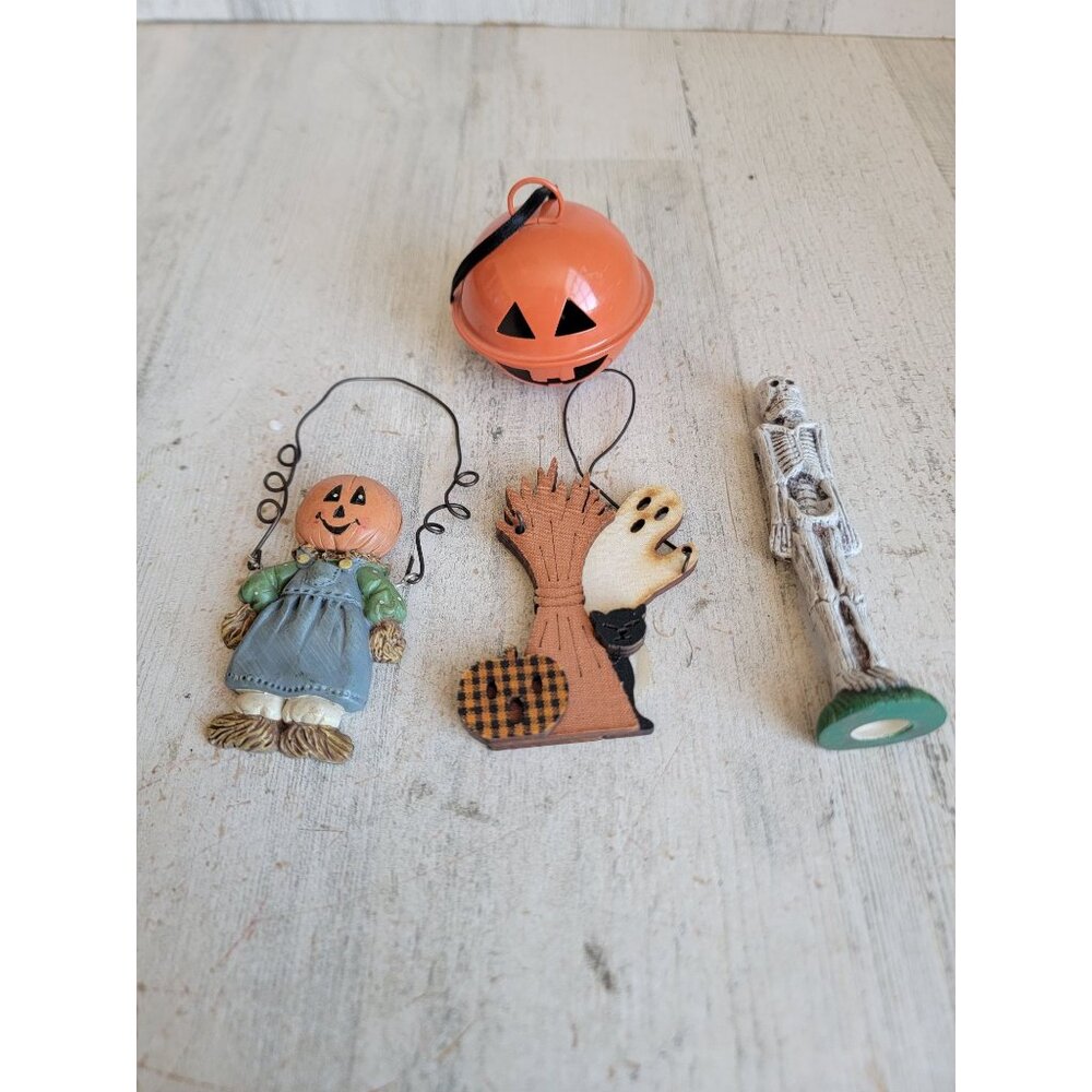 Vintage‎ pumpkin skeleton scarecrow ornament Halloween variety